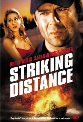 �� ���������� ����� / Striking Distance (1993)